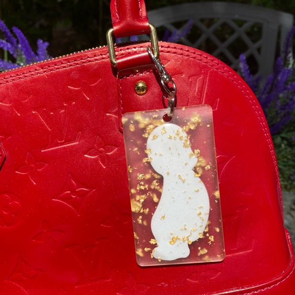 Bob's Burgers Tina Belcher Twerking Dancing & Gold Flakes Keychain Bag Charm - Picture 3 of 16